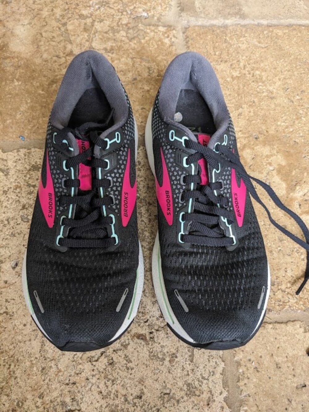 Clean Brooks Ghost 14 Womens Road-Running Shoes - Black/Pink/Yucca Size 8.5 - Picture 5 of 7